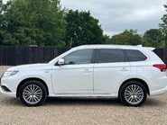 Mitsubishi Outlander PHEV DYNAMIC SAFETY 6
