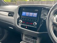 Mitsubishi Outlander PHEV DYNAMIC SAFETY 12