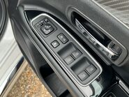 Mitsubishi Outlander PHEV DYNAMIC SAFETY 31