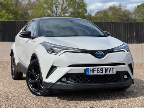 Toyota C-HR DYNAMIC