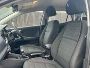 Kia Stonic 2 3