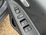 Kia Stonic 2 31