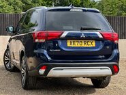 Mitsubishi Outlander EXCEED 2
