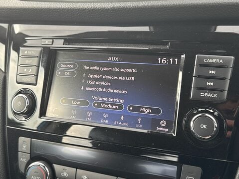 Nissan Qashqai DIG-T ACENTA PREMIUM DCT 21