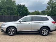 Mitsubishi Outlander EXCEED 6