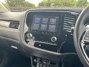 Mitsubishi Outlander EXCEED 12