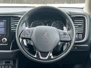 Mitsubishi Outlander EXCEED 35