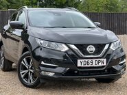 Nissan Qashqai DIG-T N-CONNECTA DCT 1
