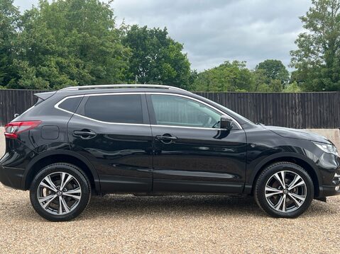 Nissan Qashqai DIG-T N-CONNECTA DCT 5