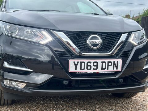 Nissan Qashqai DIG-T N-CONNECTA DCT 16