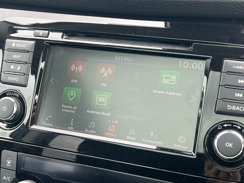 Nissan Qashqai DIG-T N-CONNECTA DCT 23