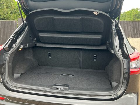 Nissan Qashqai DIG-T N-CONNECTA DCT 35