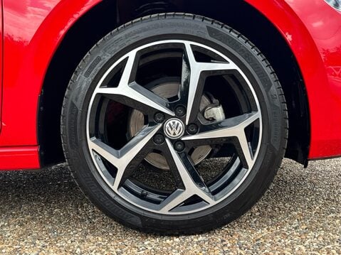 Volkswagen Polo BEATS TSI DSG 4