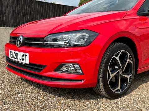 Volkswagen Polo BEATS TSI DSG 38