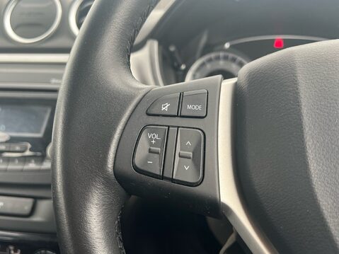 Suzuki Vitara SZ4 BOOSTERJET 21