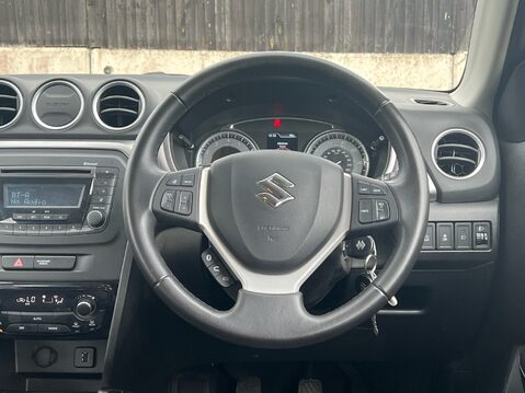 Suzuki Vitara SZ4 BOOSTERJET 27