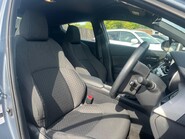 Toyota C-HR ICON 4