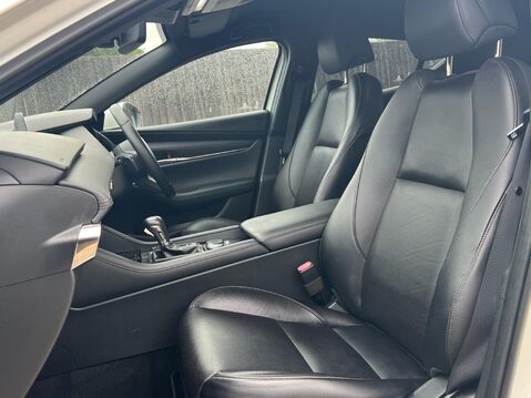 Mazda 3 GT SPORT MHEV 3
