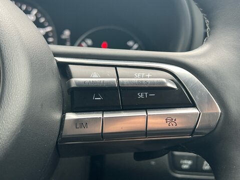 Mazda 3 GT SPORT MHEV 30