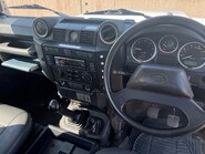 Land Rover Defender 130 TD C/C 10
