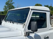Land Rover Defender 130 TD C/C 31