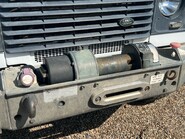 Land Rover Defender 130 TD C/C 36