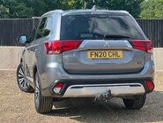 Mitsubishi Outlander EXCEED 2