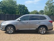 Mitsubishi Outlander EXCEED 6