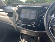 Mitsubishi Outlander EXCEED 12