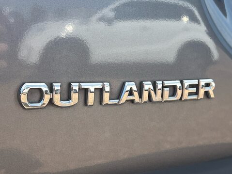 Mitsubishi Outlander EXCEED 36