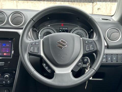 Suzuki Vitara SZ-T BOOSTERJET ALLGRIP MHEV 34
