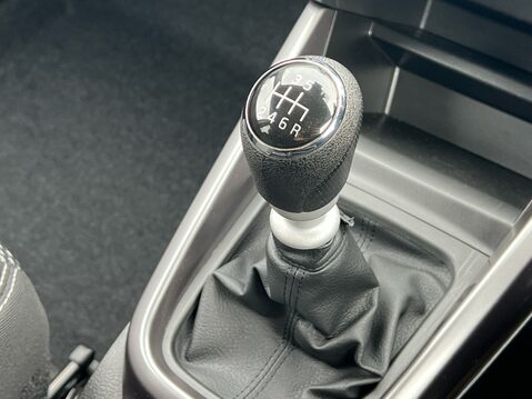 Suzuki Vitara SZ-T BOOSTERJET ALLGRIP MHEV 24