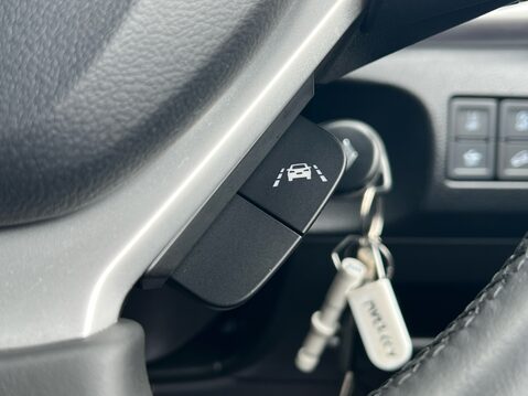 Suzuki Vitara SZ-T BOOSTERJET ALLGRIP MHEV 29