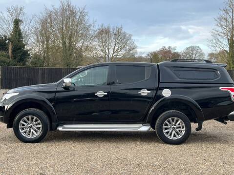 Mitsubishi L200 DI-D 4WD BARBARIAN DCB 6