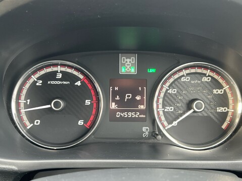 Mitsubishi L200 DI-D 4WD BARBARIAN DCB 11
