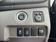 Mitsubishi L200 DI-D 4WD BARBARIAN DCB 28