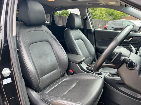 Hyundai KONA GDI ULTIMATE 3