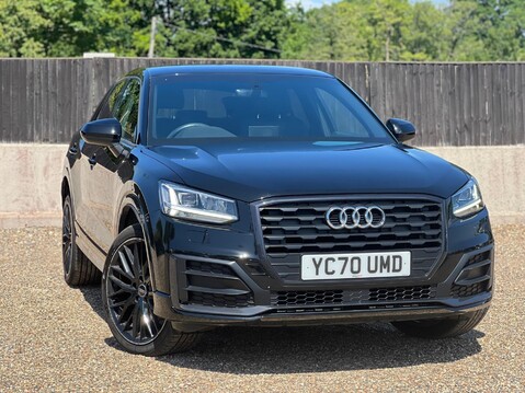 Audi Q2 TDI BLACK EDITION 1