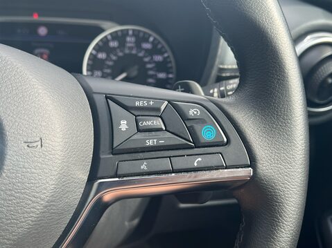 Nissan Juke DIG-T TEKNA DCT 30