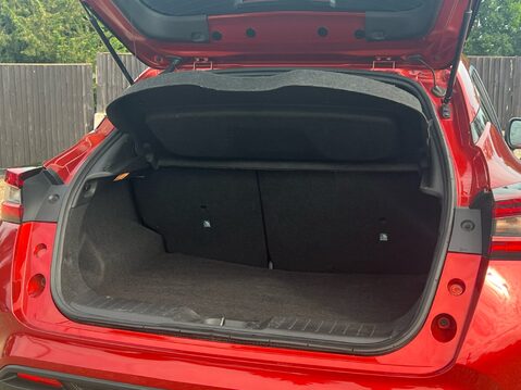 Nissan Juke DIG-T TEKNA DCT 36
