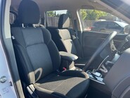 Mitsubishi Outlander PHEV DESIGN 3