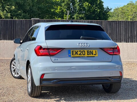 Audi A1 SPORTBACK TFSI SPORT 2