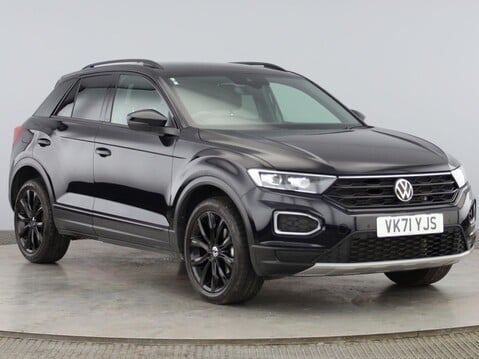 Volkswagen T-Roc BLACK EDITION TSI 1