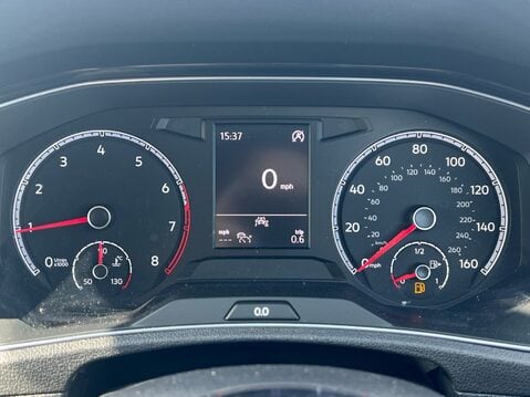 Volkswagen T-Roc BLACK EDITION TSI 11