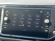 Volkswagen T-Roc BLACK EDITION TSI 23