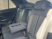 Volkswagen T-Roc BLACK EDITION TSI 37