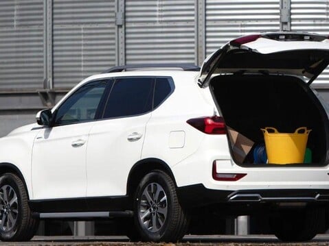 KGM Rexton 2.2D K30 Commercial Panel Van Auto 4WD Euro 6 5dr 5
