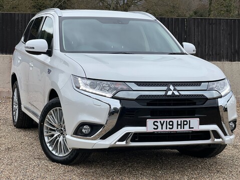 Mitsubishi Outlander PHEV JURO 1
