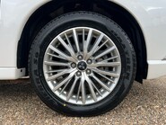 Mitsubishi Outlander PHEV JURO 4