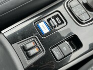 Mitsubishi Outlander PHEV JURO 26